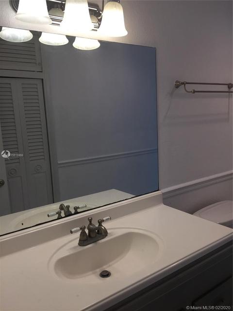 8335 W 18th Ave, Hialeah, FL 33014 photo 16