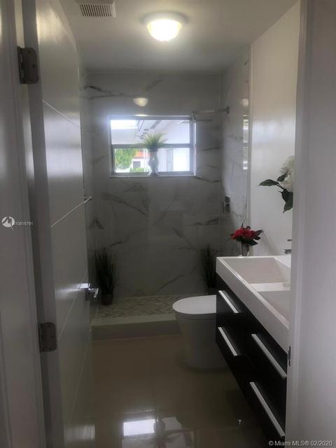 580 E 35th St, Hialeah, FL 33013 photo 8