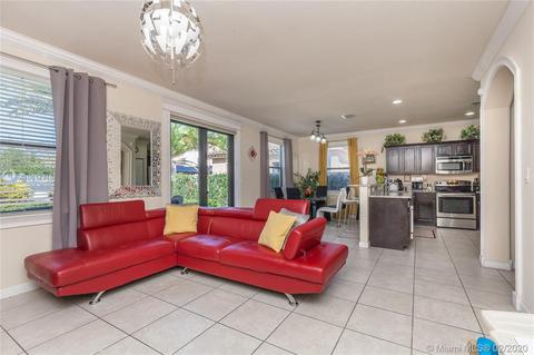 8550 W 33rd Ave, Hialeah, FL 33018 photo 10