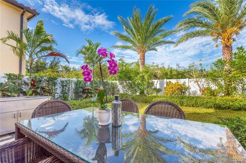 8550 W 33rd Ave, Hialeah, FL 33018 photo 1