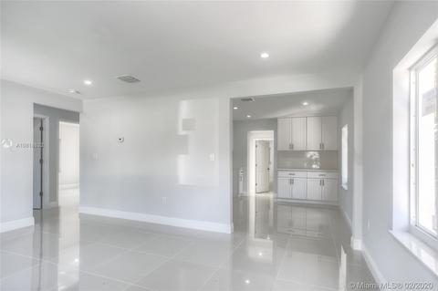 234 E 46th St, Hialeah, FL 33013 photo 2