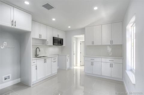 234 E 46th St, Hialeah, FL 33013 photo 5