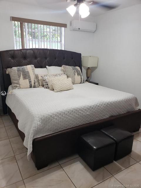 4330 E 8th Ln, Hialeah, FL 33013 photo 11