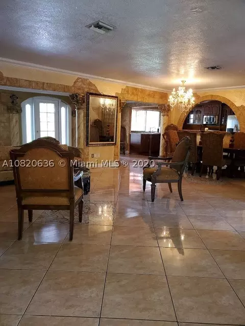 6880 Bamboo St, Miami Lakes, FL 33014 photo 11