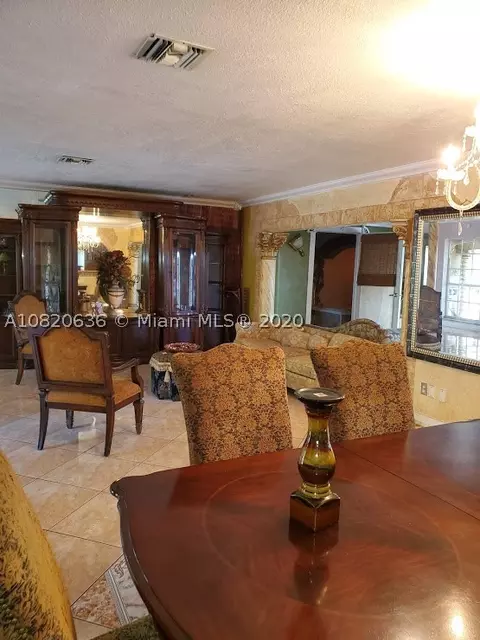 6880 Bamboo St, Miami Lakes, FL 33014 photo 18