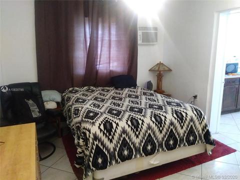 730 E 43rd St, Hialeah, FL 33013 photo 12
