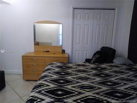 730 E 43rd St, Hialeah, FL 33013 photo 11