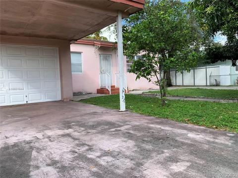 913 E 22nd St, Hialeah, FL 33013 photo 3