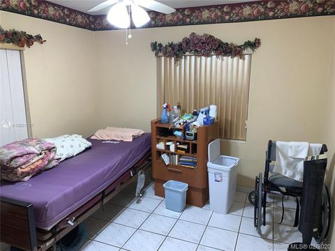 155 E 35th St, Hialeah, FL 33013 photo 11