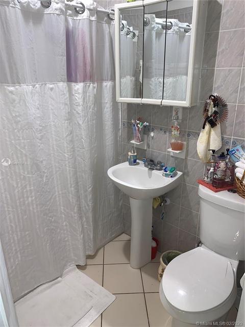 155 E 35th St, Hialeah, FL 33013 photo 16
