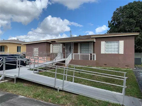 155 E 35th St, Hialeah, FL 33013 photo 1