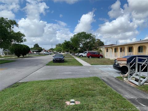 155 E 35th St, Hialeah, FL 33013 photo 2