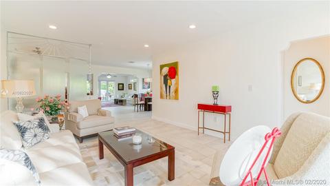 8943 Carlyle Ave, Surfside, FL 33154 photo 28