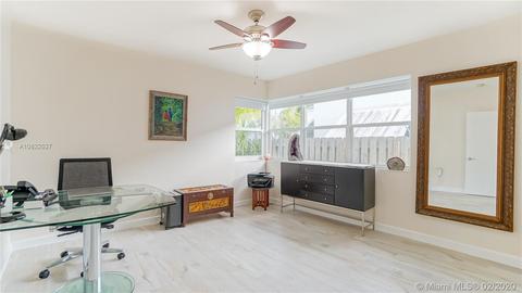 8943 Carlyle Ave, Surfside, FL 33154 photo 19