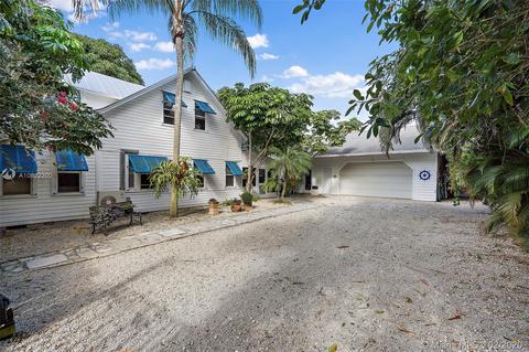 4217 SE Bayview St, Stuart, FL 34997 photo 5