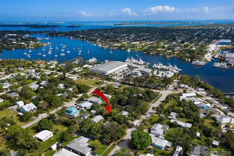 4217 SE Bayview St, Stuart, FL 34997 photo 1