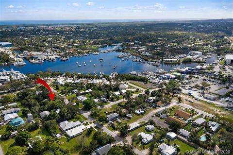 4217 SE Bayview St, Stuart, FL 34997 photo 2