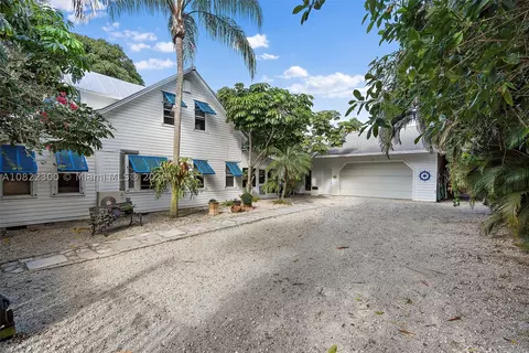 4217 SE Bayview St, Stuart, FL 34997 photo 5