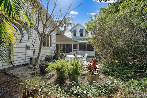 4217 SE Bayview St, Stuart, FL 34997 photo 6