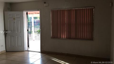 871 E 15th Pl, Hialeah, FL 33010 photo 6