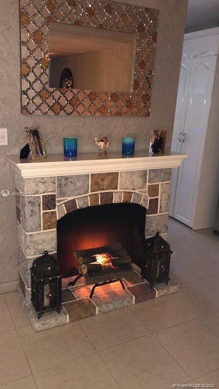 6900 Crown Gate Dr, Miami Lakes, FL 33014 photo 25