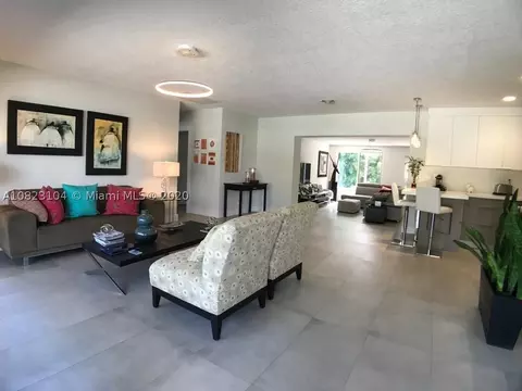 2740 NE 24th St, Pompano Beach, FL 33064 photo 3
