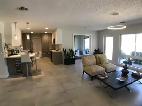 2740 NE 24th St, Pompano Beach, FL 33064 photo 9