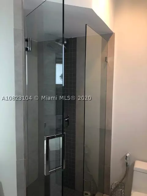 2740 NE 24th St, Pompano Beach, FL 33064 photo 18