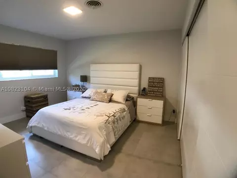 2740 NE 24th St, Pompano Beach, FL 33064 photo 15