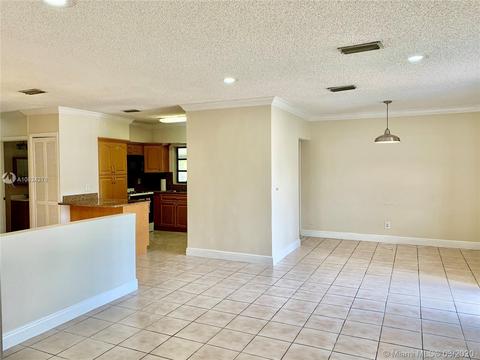 6520 W 13th Ave, Hialeah, FL 33012 photo 4