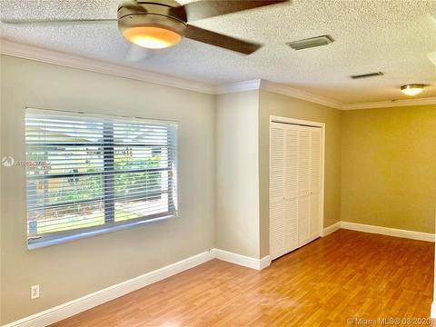 6520 W 13th Ave, Hialeah, FL 33012 photo 10