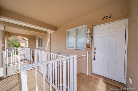 331 E 2nd St #202, Hialeah, FL 33010 photo 4