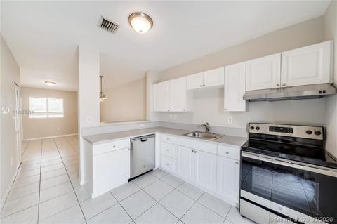 331 E 2nd St #202, Hialeah, FL 33010 photo 12