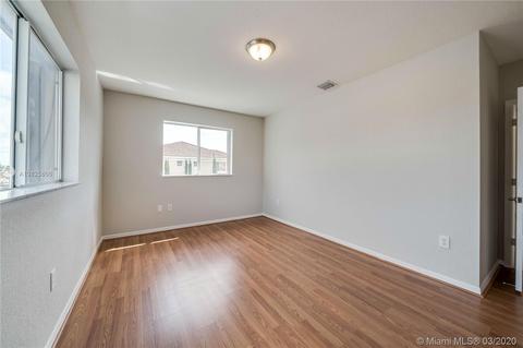 331 E 2nd St #202, Hialeah, FL 33010 photo 19