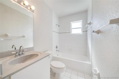 331 E 2nd St #202, Hialeah, FL 33010 photo 21
