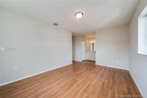 331 E 2nd St #202, Hialeah, FL 33010 photo 18