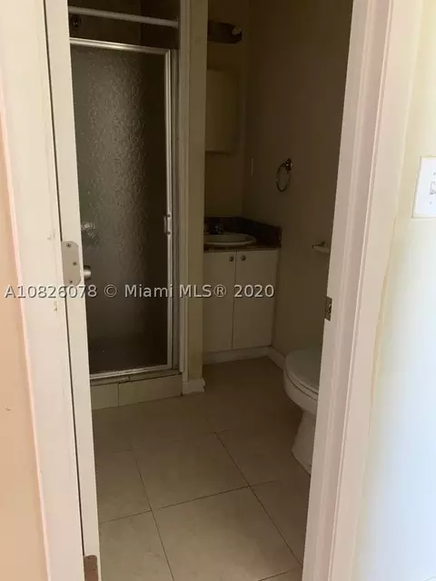 5741 W 3rd Ct, Hialeah, FL 33012 photo 21