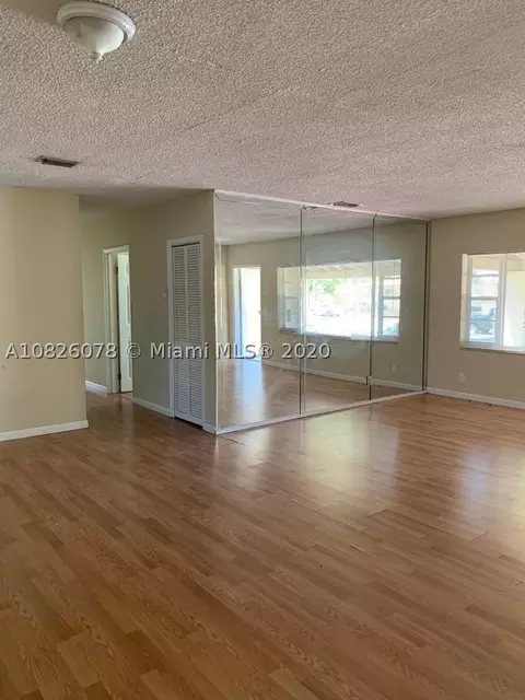 5741 W 3rd Ct, Hialeah, FL 33012 photo 13