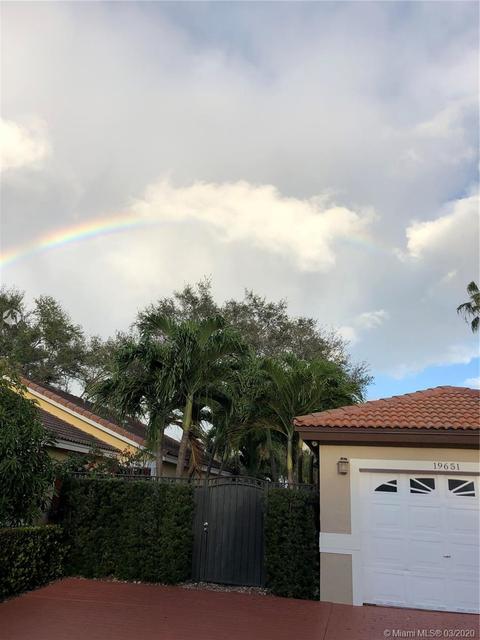 Undisclosed, Hialeah, FL 33015 photo 3
