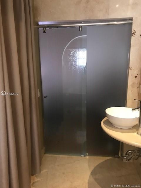 Undisclosed, Hialeah, FL 33015 photo 4