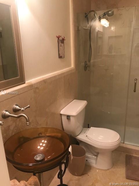 Undisclosed, Hialeah, FL 33015 photo 10