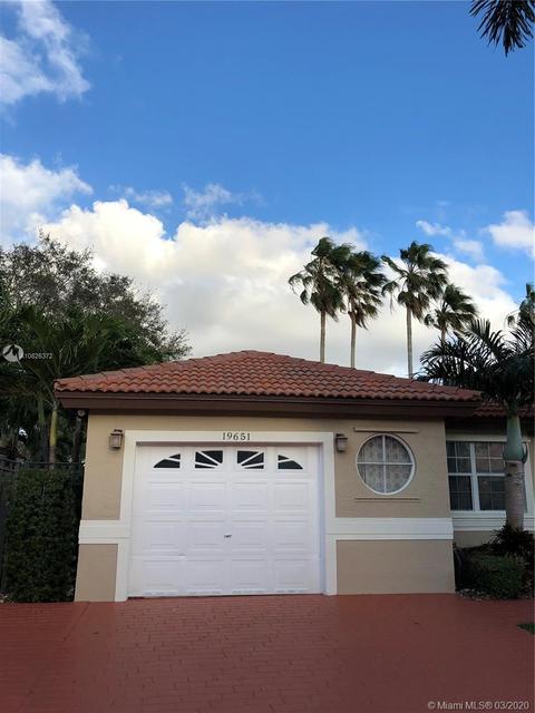 Undisclosed, Hialeah, FL 33015 photo 12