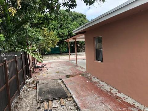 711 E 45th St, Hialeah, FL 33013 photo 11