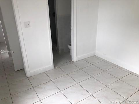 711 E 45th St, Hialeah, FL 33013 photo 8