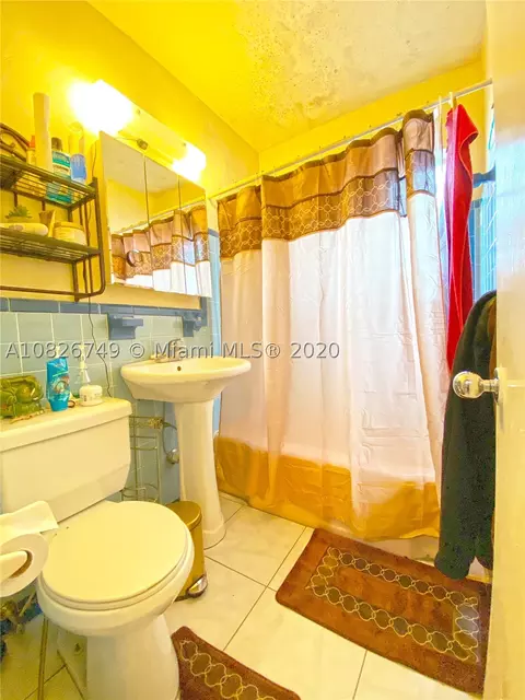 567 SE 1st St, Hialeah, FL 33010 photo 8