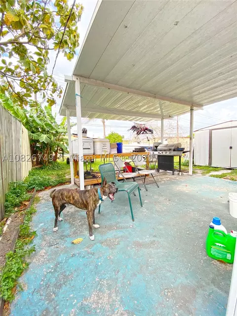 567 SE 1st St, Hialeah, FL 33010 photo 11