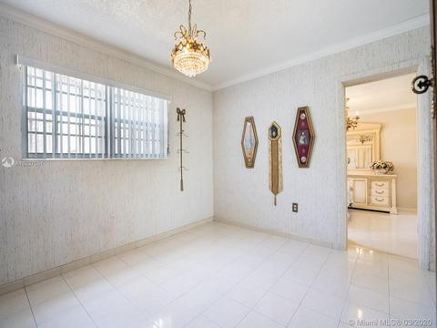 3905 W 4th Ave, Hialeah, FL 33012 photo 8