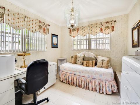 3905 W 4th Ave, Hialeah, FL 33012 photo 11