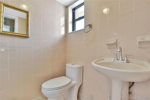 210 W 68th St #207, Hialeah, FL 33014 photo 6