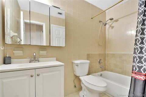 210 W 68th St #207, Hialeah, FL 33014 photo 13